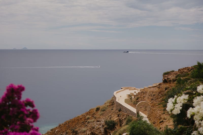 Rosie & Jordan Wedding in Ios Island