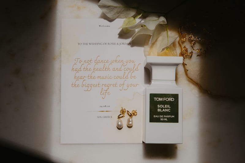 Rosie & Jordan Wedding in Ios Island