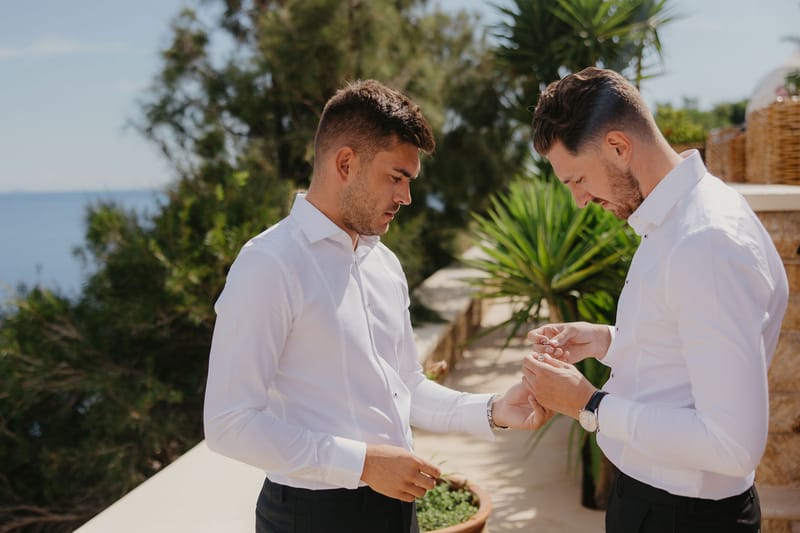 Rosie & Jordan Wedding in Ios Island