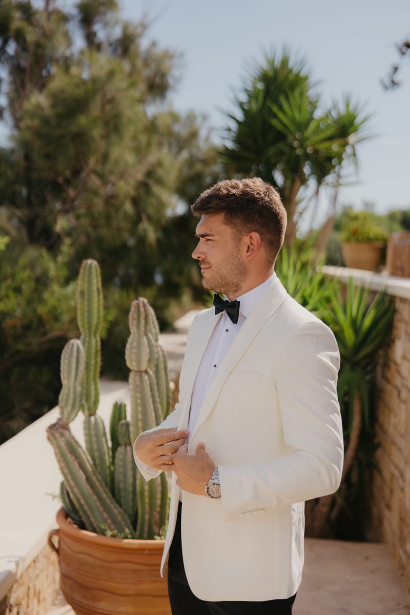 Rosie & Jordan Wedding in Ios Island