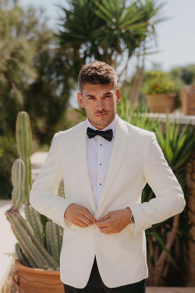 Rosie & Jordan Wedding in Ios Island