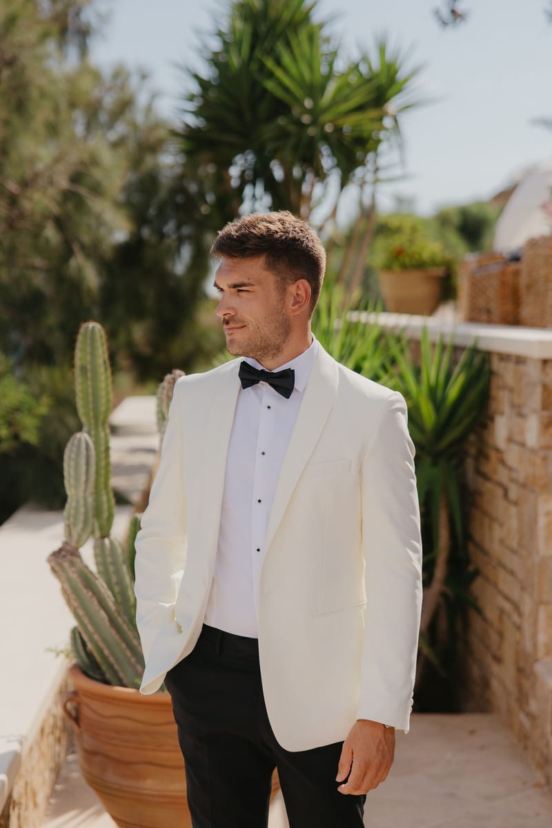 Rosie & Jordan Wedding in Ios Island