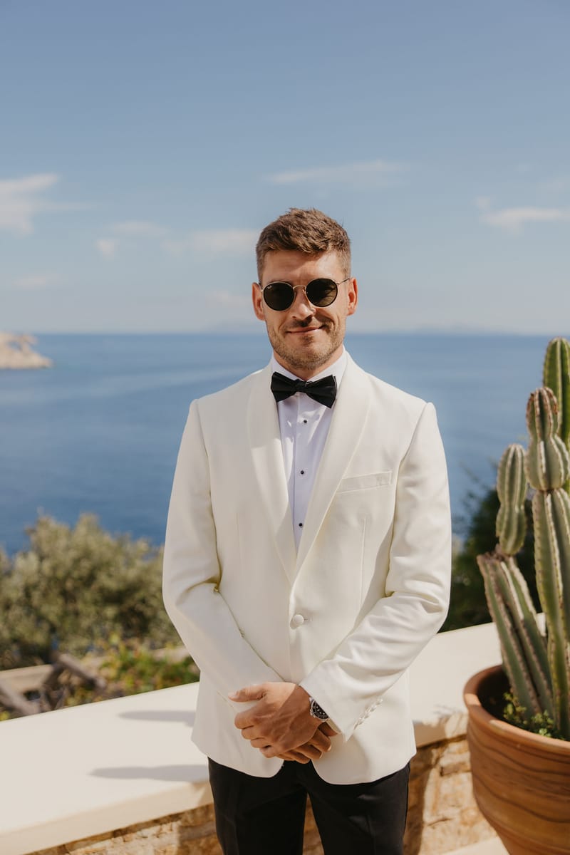 Rosie & Jordan Wedding in Ios Island
