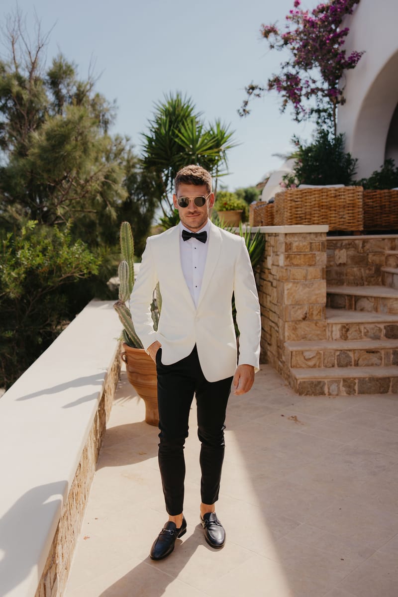 Rosie & Jordan Wedding in Ios Island