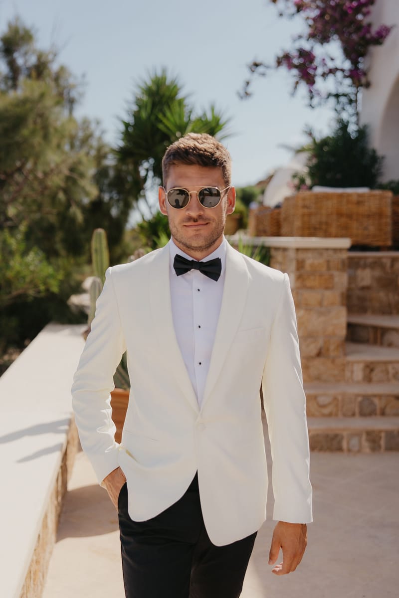 Rosie & Jordan Wedding in Ios Island