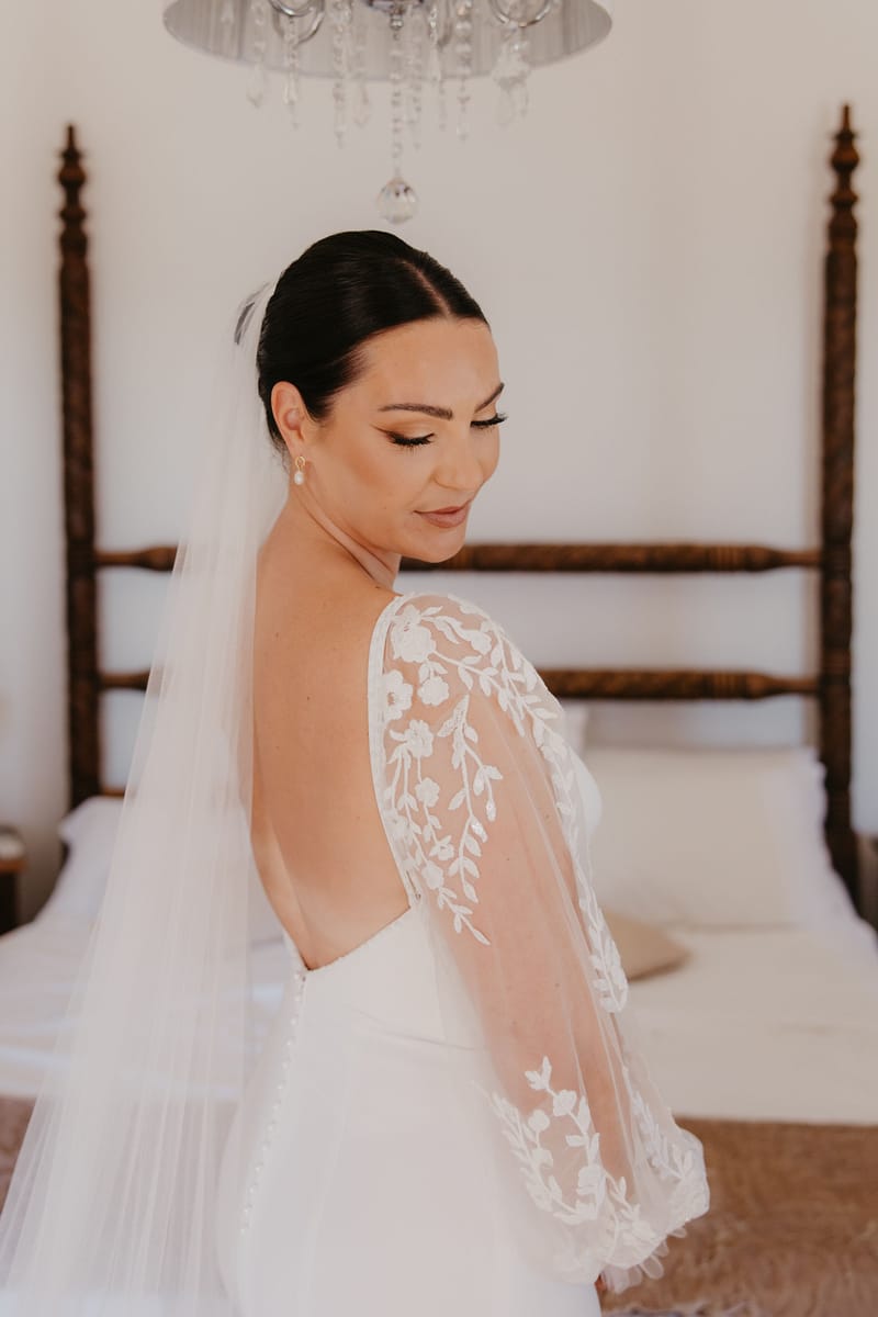 Rosie & Jordan Wedding in Ios Island