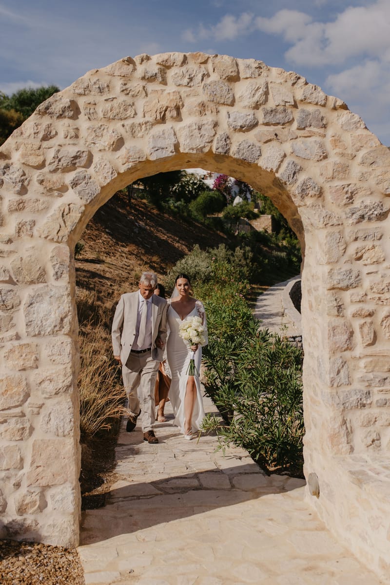 Rosie & Jordan Wedding in Ios Island