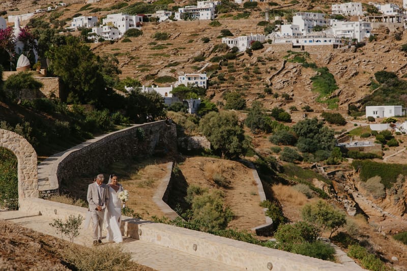 Rosie & Jordan Wedding in Ios Island