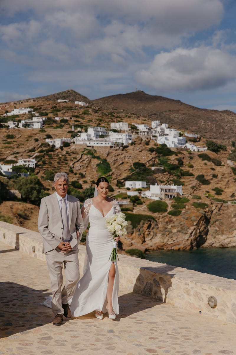 Rosie & Jordan Wedding in Ios Island