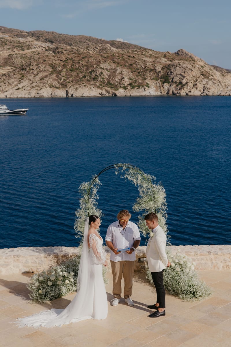 Rosie & Jordan Wedding in Ios Island