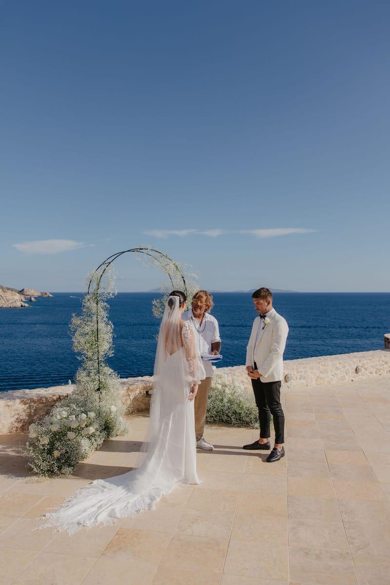 Rosie & Jordan Wedding in Ios Island