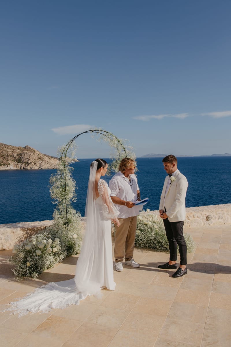Rosie & Jordan Wedding in Ios Island