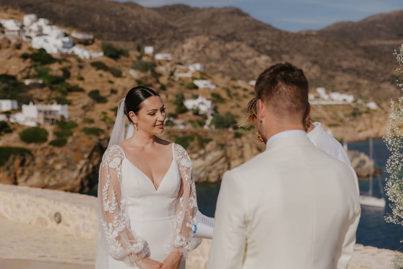 Rosie & Jordan Wedding in Ios Island