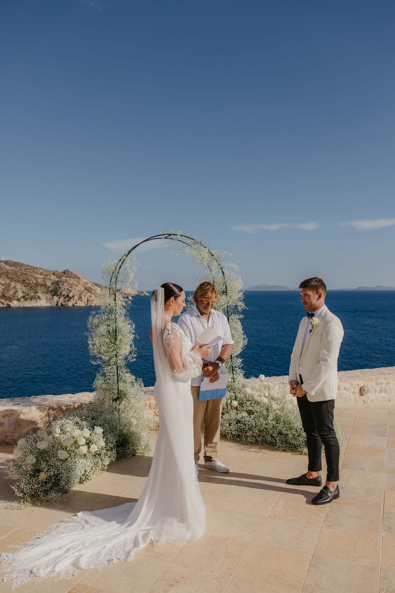 Rosie & Jordan Wedding in Ios Island