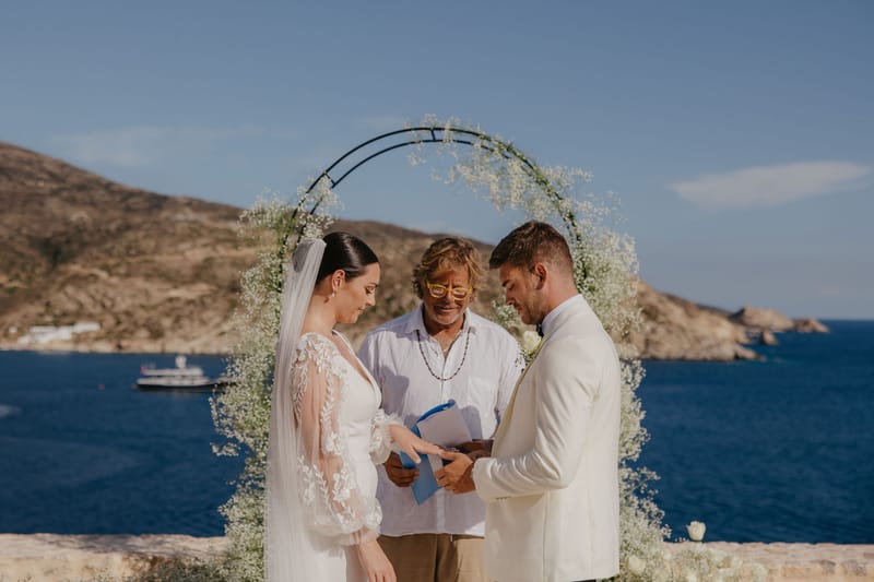 Rosie & Jordan Wedding in Ios Island