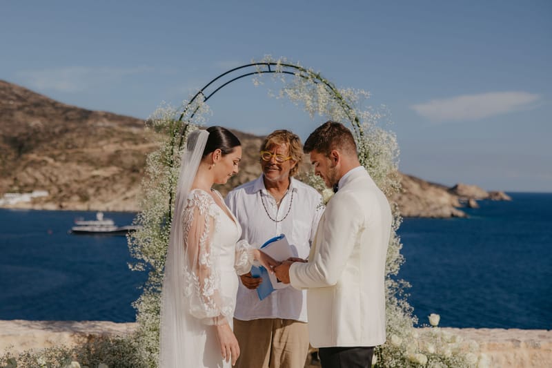 Rosie & Jordan Wedding in Ios Island
