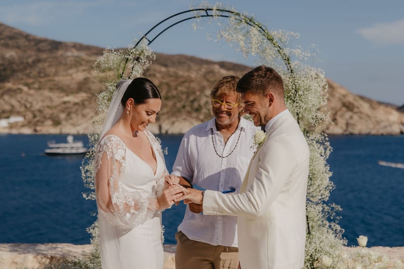 Rosie & Jordan Wedding in Ios Island