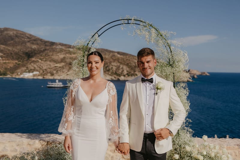 Rosie & Jordan Wedding in Ios Island