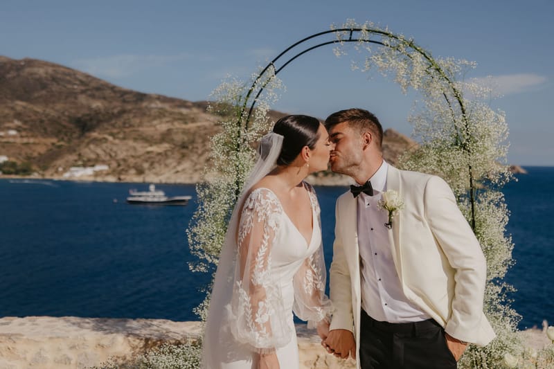 Rosie & Jordan Wedding in Ios Island