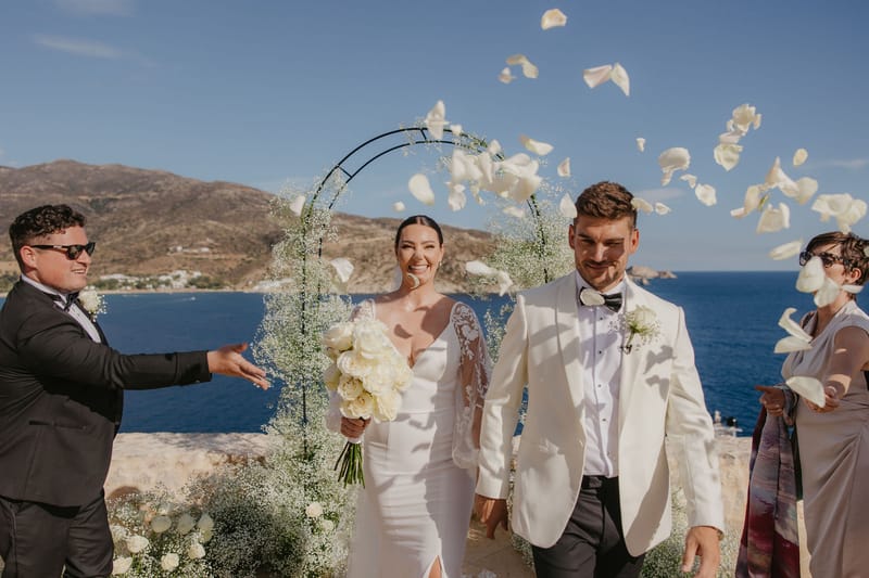 Rosie & Jordan Wedding in Ios Island