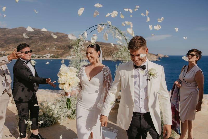 Rosie & Jordan Wedding in Ios Island