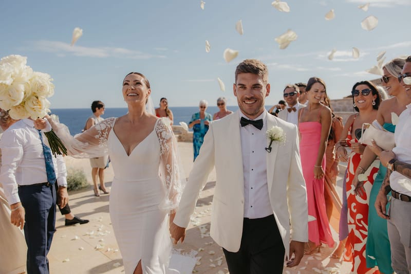 Rosie & Jordan Wedding in Ios Island