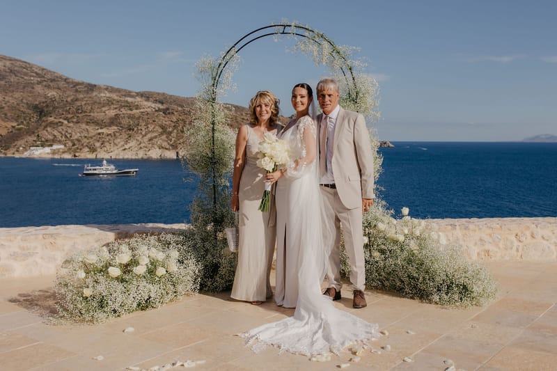 Rosie & Jordan Wedding in Ios Island