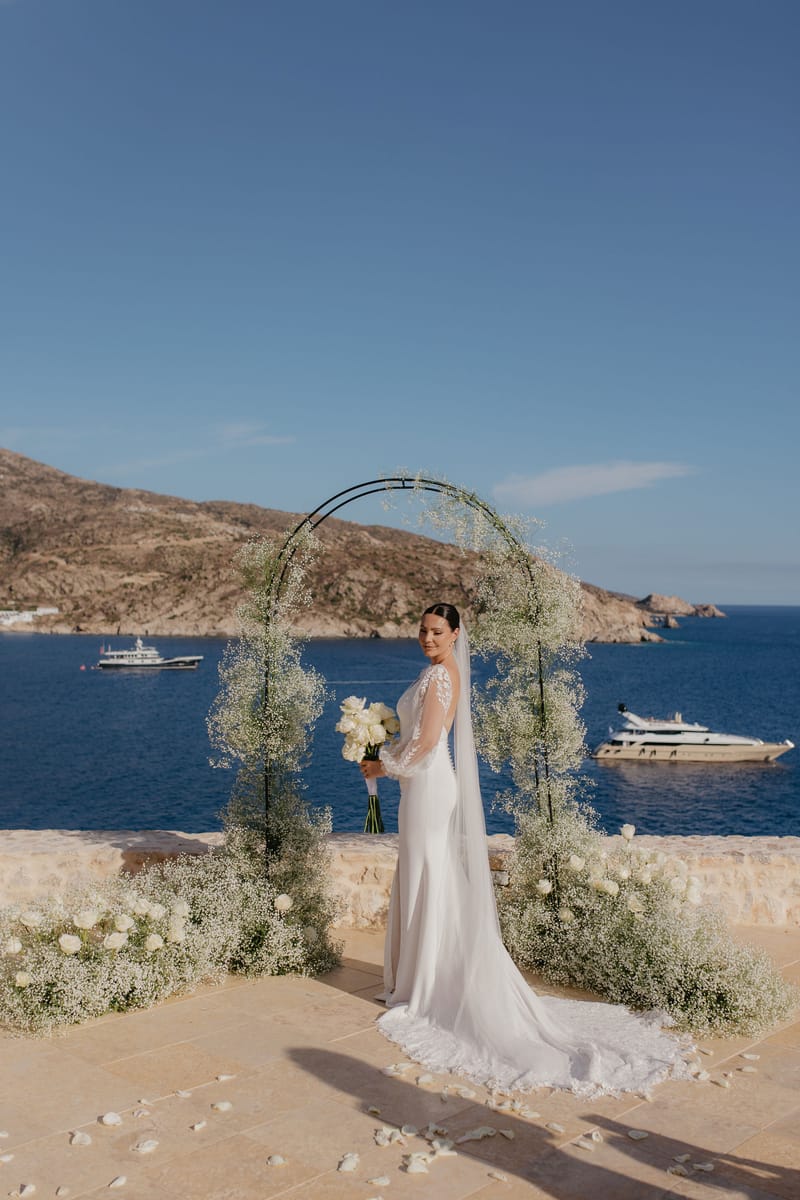 Rosie & Jordan Wedding in Ios Island