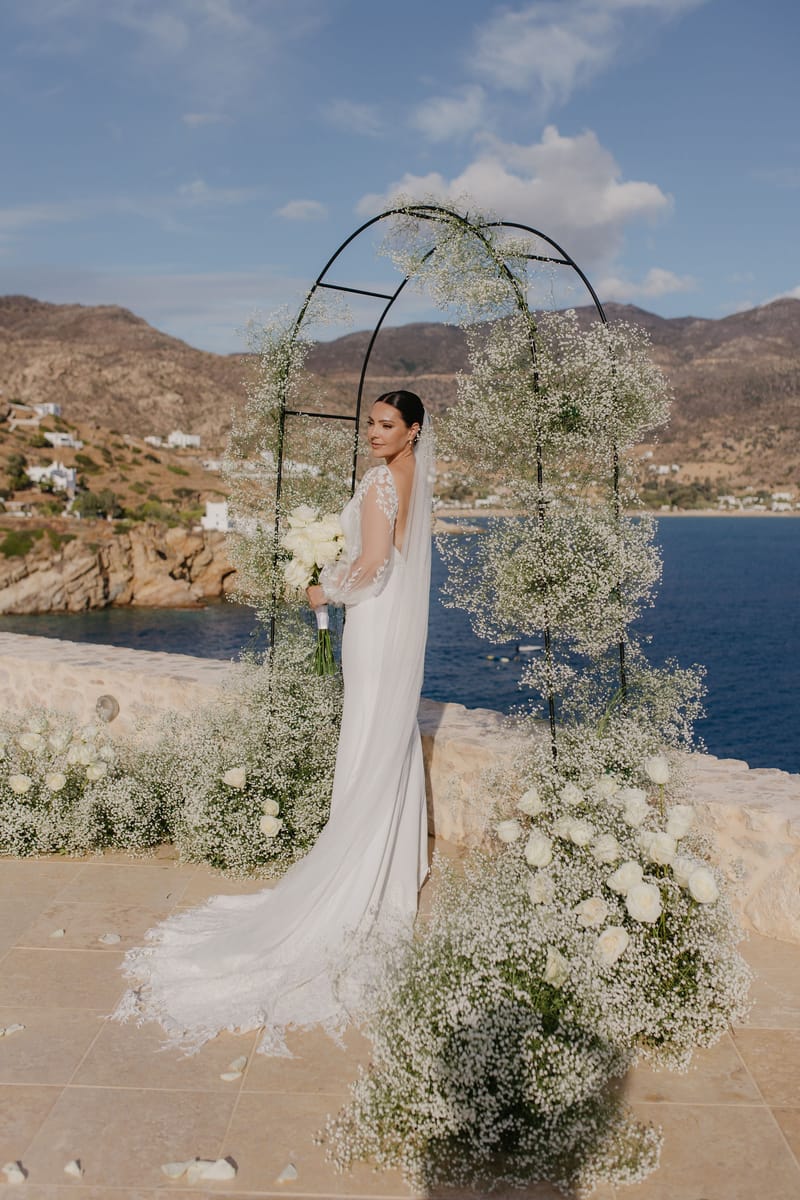 Rosie & Jordan Wedding in Ios Island
