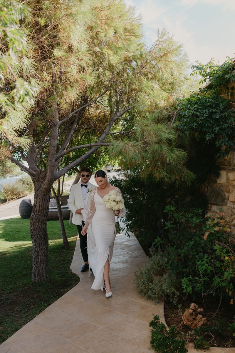 Rosie & Jordan Wedding in Ios Island