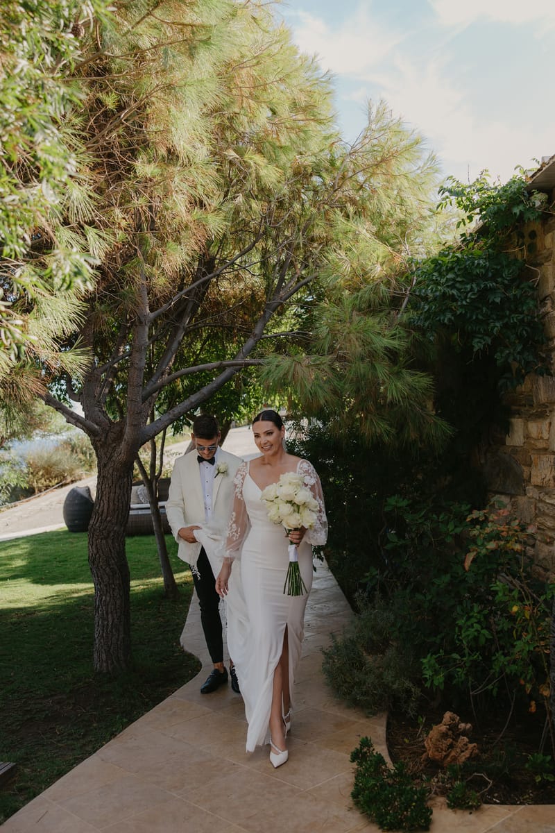 Rosie & Jordan Wedding in Ios Island