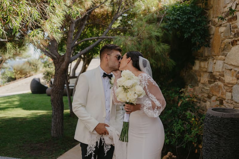 Rosie & Jordan Wedding in Ios Island