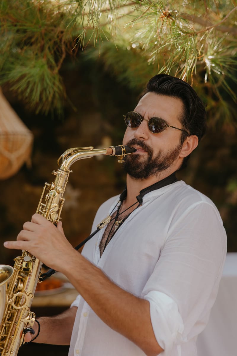 Rosie & Jordan Wedding in Ios Island