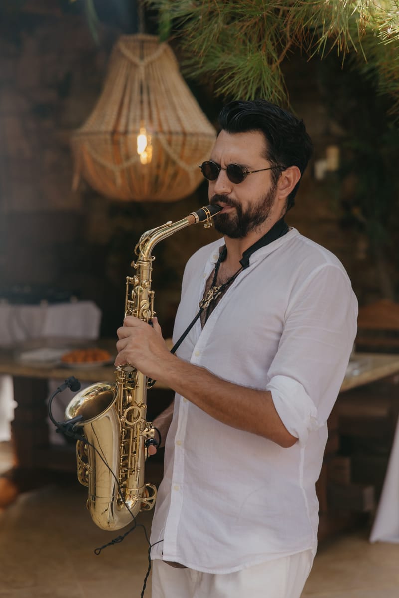 Rosie & Jordan Wedding in Ios Island