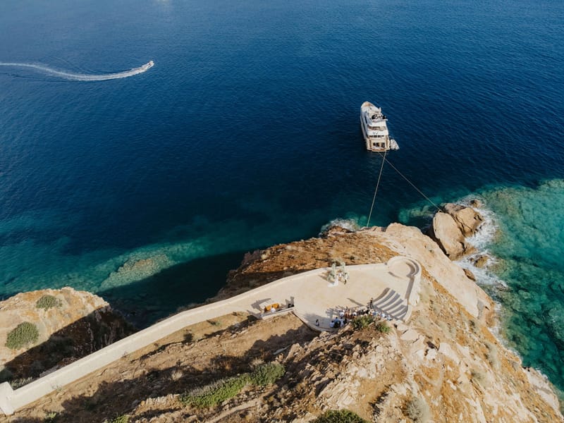 Rosie & Jordan Wedding in Ios Island