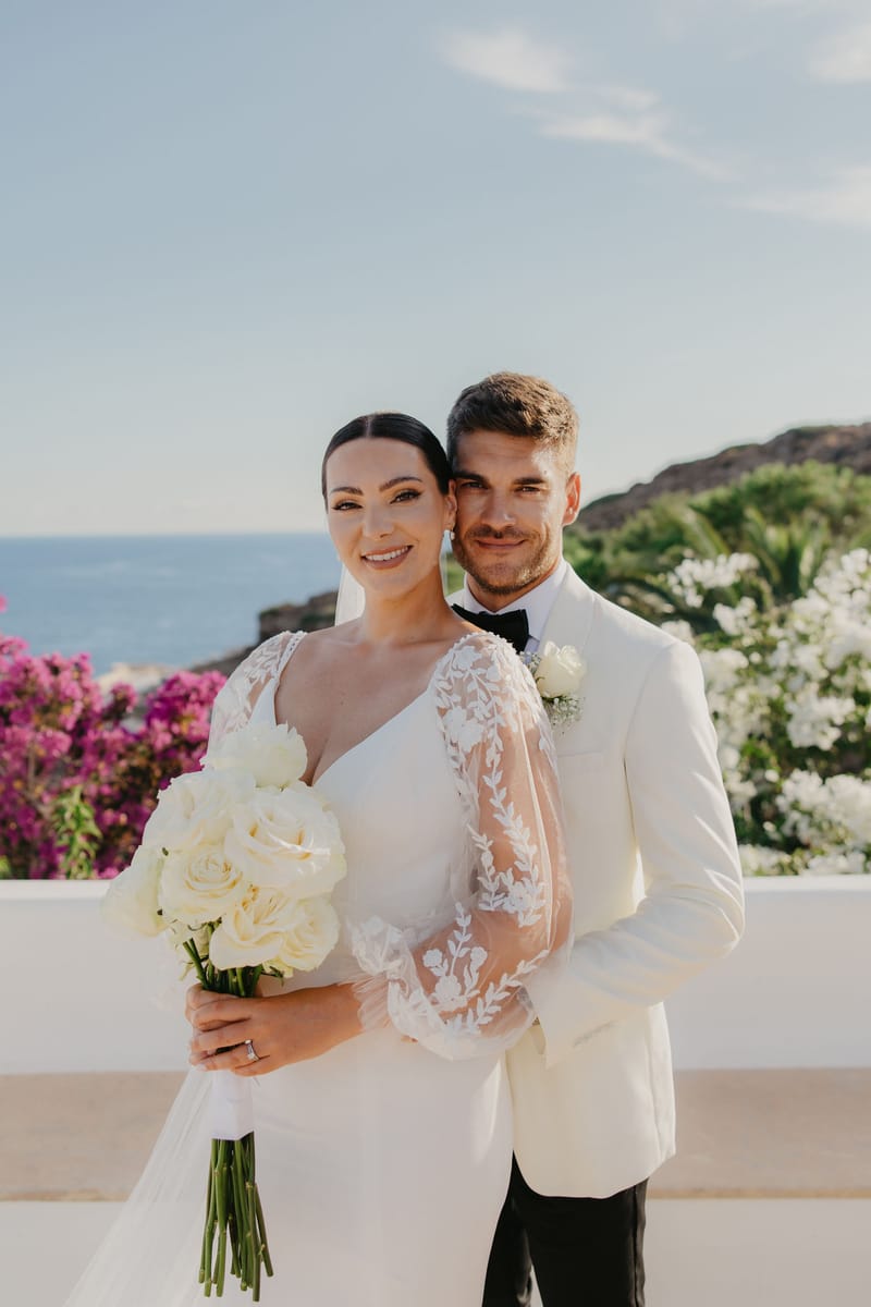 Rosie & Jordan Wedding in Ios Island