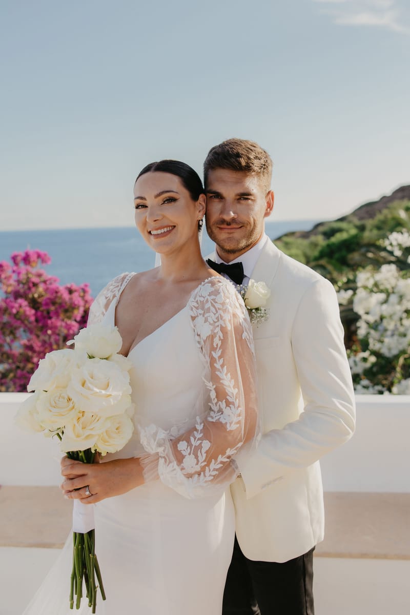 Rosie & Jordan Wedding in Ios Island