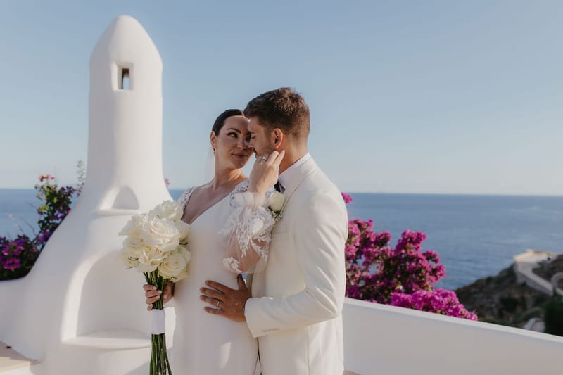 Rosie & Jordan Wedding in Ios Island