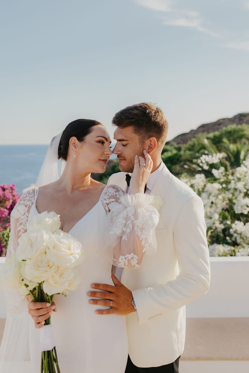 Rosie & Jordan Wedding in Ios Island