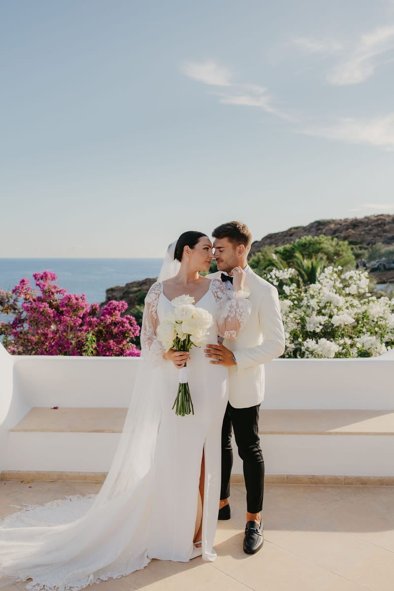 Rosie & Jordan Wedding in Ios Island