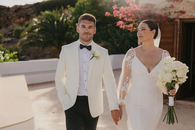 Rosie & Jordan Wedding in Ios Island