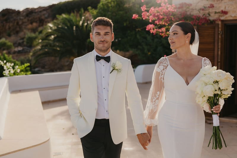 Rosie & Jordan Wedding in Ios Island