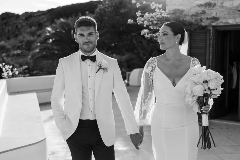 Rosie & Jordan Wedding in Ios Island