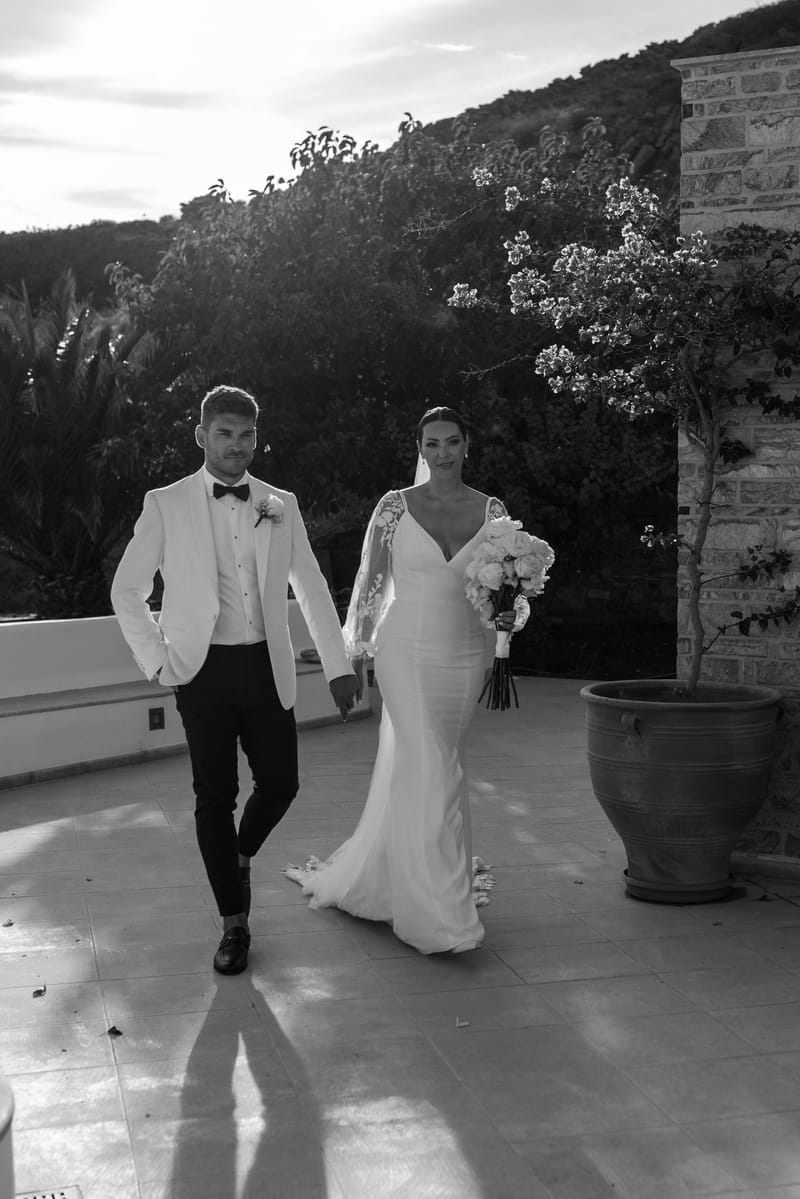 Rosie & Jordan Wedding in Ios Island