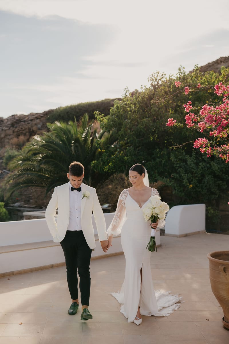 Rosie & Jordan Wedding in Ios Island