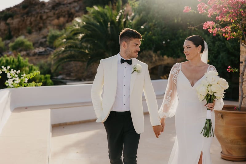 Rosie & Jordan Wedding in Ios Island