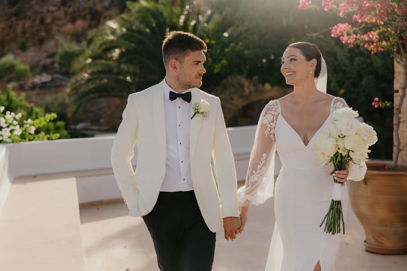 Rosie & Jordan Wedding in Ios Island
