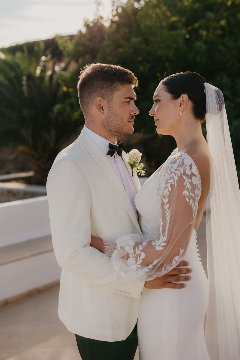 Rosie & Jordan Wedding in Ios Island