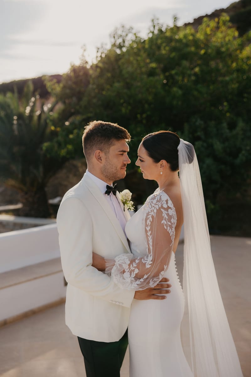 Rosie & Jordan Wedding in Ios Island