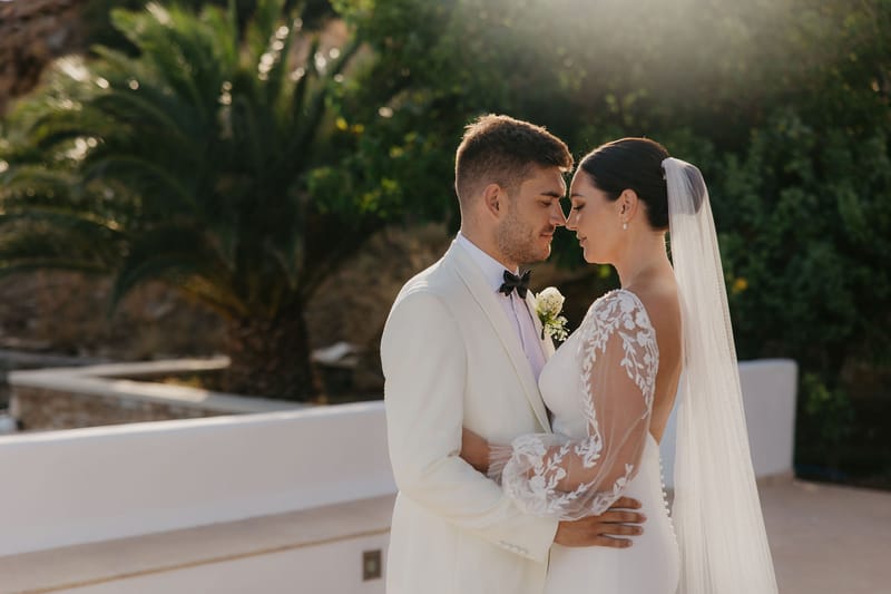 Rosie & Jordan Wedding in Ios Island